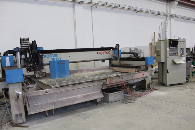 INTERMAC MASTER Master Groove 1500  1997